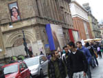 dopo la dispersione della  manifestazione gli  studenti si raccolgono nei pressi di palazzo nuovo (zona mole antonelliana) - torino 8 ott 2010